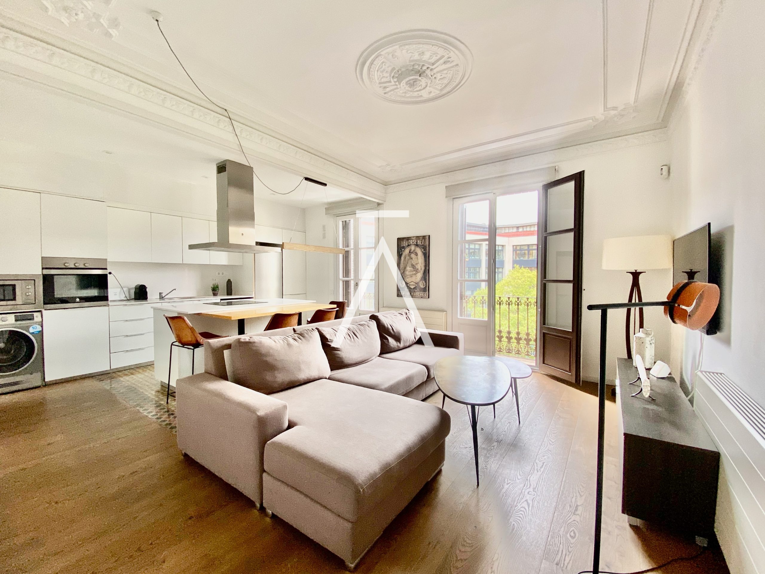 ANIMALiving-piso-alquiler-barcelona-eixample-amueblado-GRV13-A01