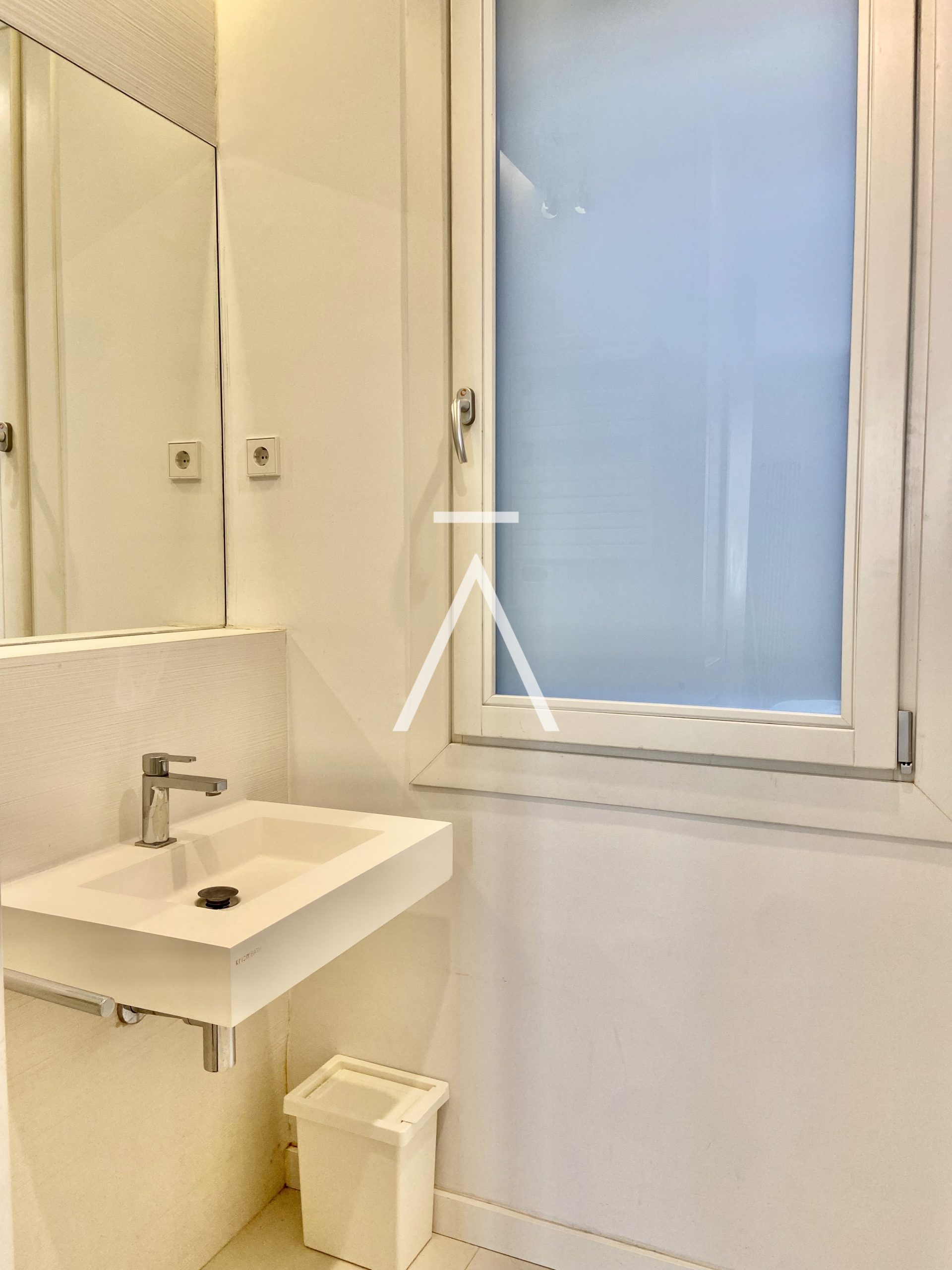 ANIMALiving-piso-alquiler-barcelona-eixample-amueblado-GRV13-A16
